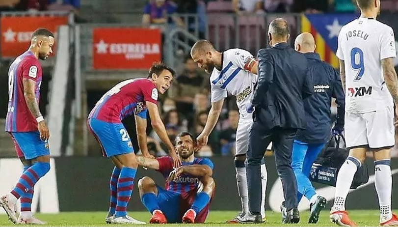 Barcelona konfirmon se sa do të mungojë Aguero