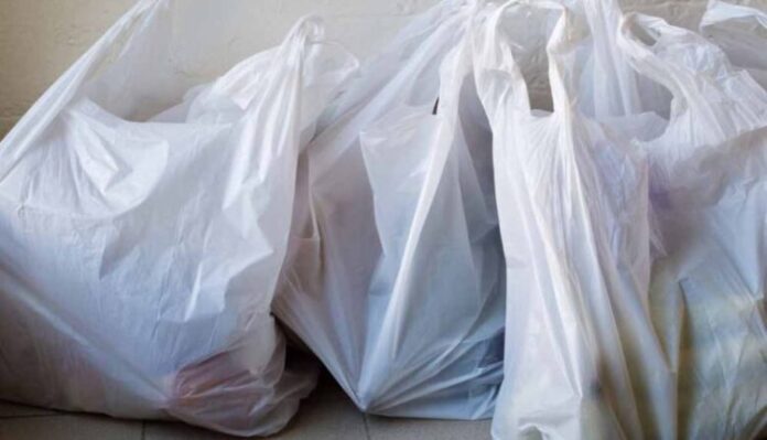 VMRO: Ndalimit i qeseve plastike, i panevojshëm në kohë krize dhe inflacioni