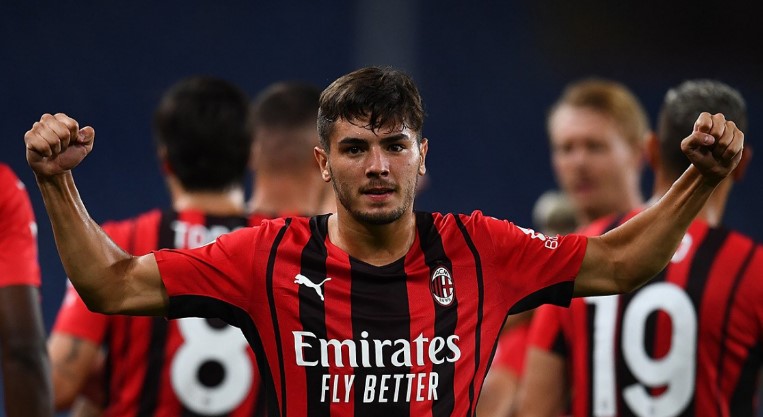 Milan gjen zëvendësuesin e Diaz, ka gati goditjen brenda Serie A-së