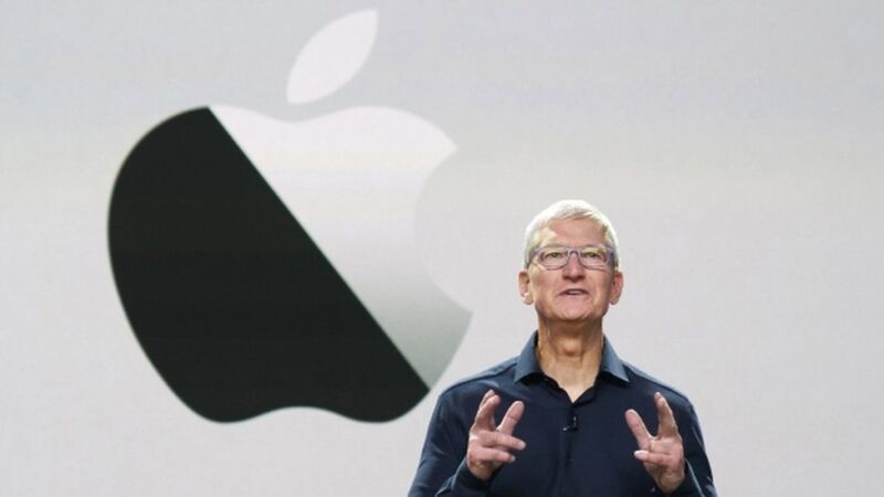 Apple humbet pozicionin si firma më e vlershme mes shitjeve të teknologjisë