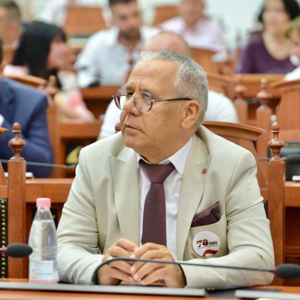 Kim Mehmeti: Presidenti i ri i Shqipërisë së Piktorit!