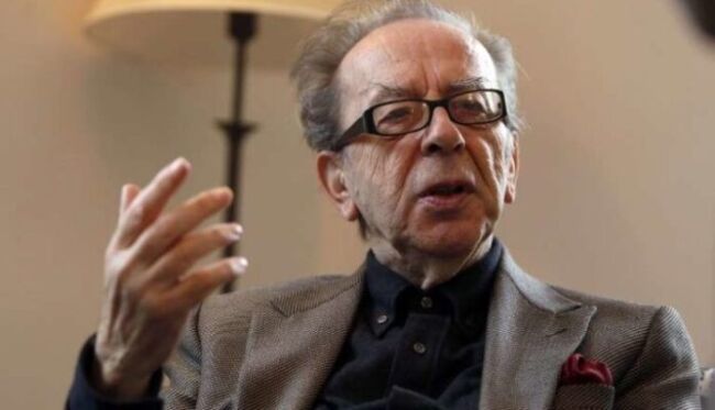 Shkrimtari Ismail Kadare shpallet qytetar nderi në Komunën e Tetovës
