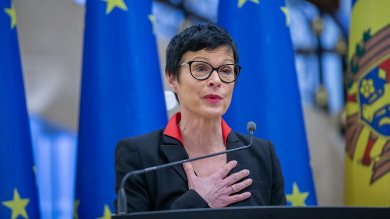Komisionerja e BE së  Marta Kos mbërrin në Maqedoninë e Veriut