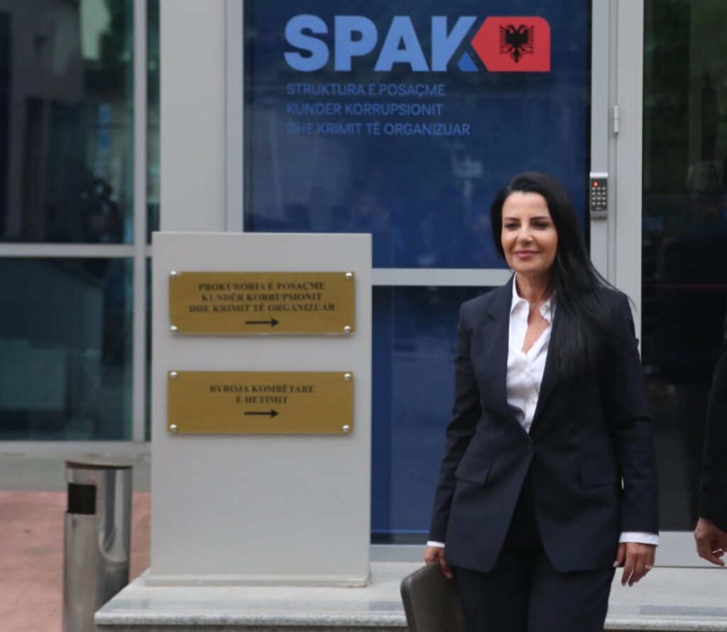 “Belinda Balluku, plaçkitësja më e madhe e buxhetit të shtetit”- Berisha publikon videon: Ja çfarë deklaronte Arben Ahmetaj për Lubinë