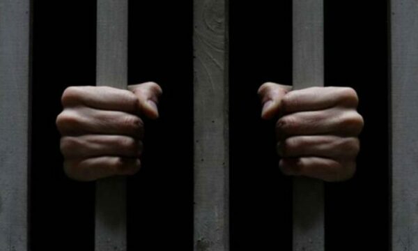 13 vjet burgim për K.S., i shpallur fajtor për sulm dhe keqpërdorim seksual ndaj të miturave