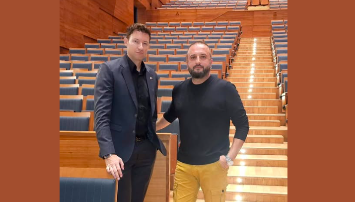 Denion Meidani viziton Filarmoninë e Maqedonisë, takon Mustafa Imerin