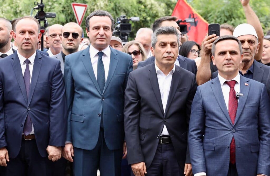 Kurti uron fitoren e VLEN-it: Izeti e Bilalli ngadhënjyen me punë të ndershme e projekte konkrete