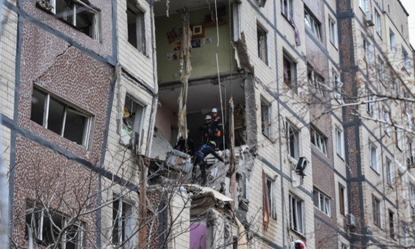 Rusia sulmon infrastrukturën e energjisë të Ukrainës