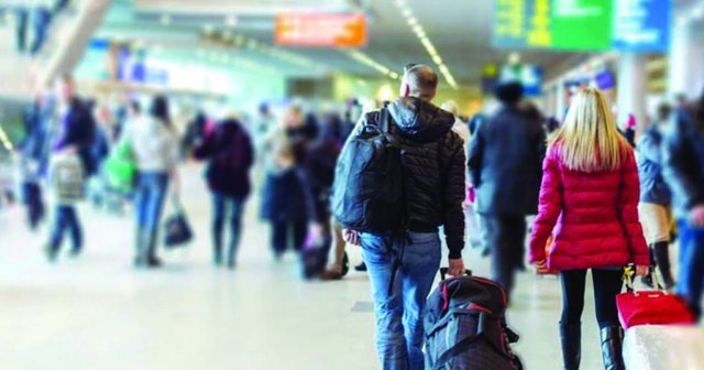  Shqipëria ka humbur 40  të popullsisë   BERZH  Emigracioni masiv do ulë ekonominë me 0 4 pikë   në vit