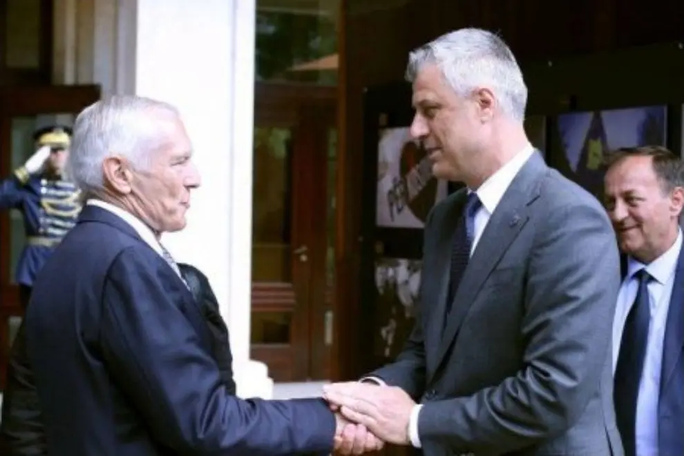 Çfarë thotë Wesley Clark për rolin e Hashim Thaçit në luftën e Kosovës?