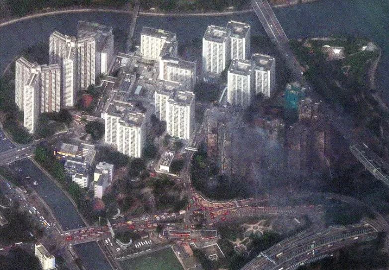 Shuhet pas gati 48 orësh zjarri në Hong Kong, 94 viktima. 300 të zhdukur