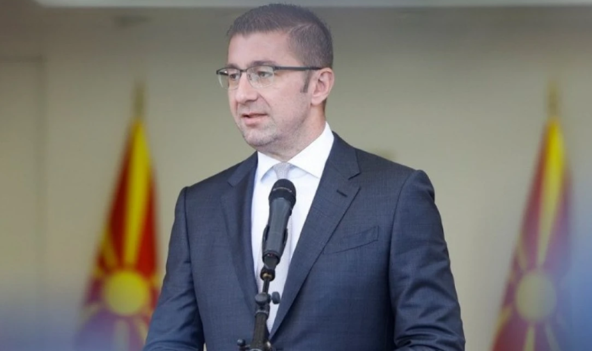 Mickoski: Qeveria do të caktojë u.d. kryetar në komunat Gostivar dhe Vrapçisht