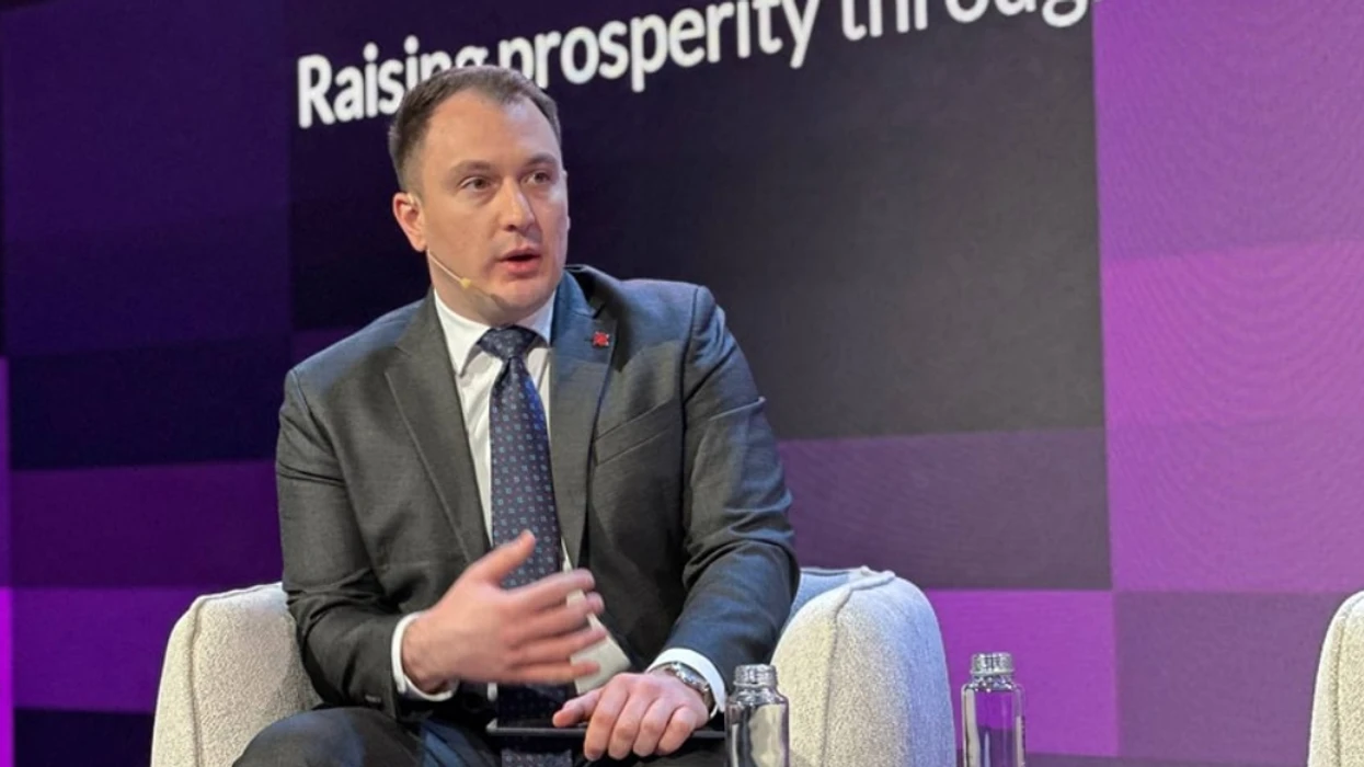 Andonovski  Mbi 37 mijë studentë përfituan kuponë për blerjen e pajisjeve elektronike