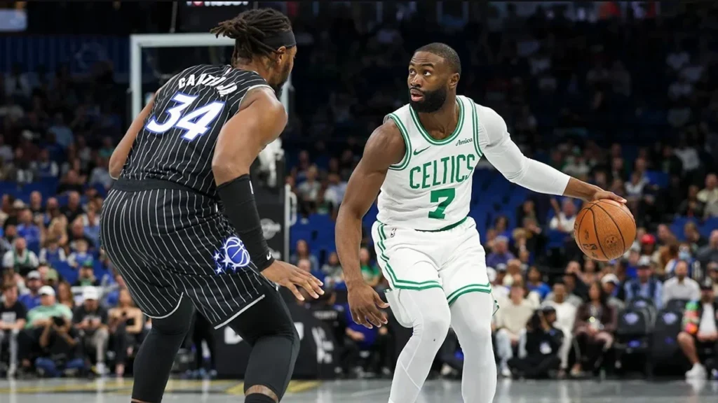 Celtics marrin fitore të rëndësishme ndaj Orlandos