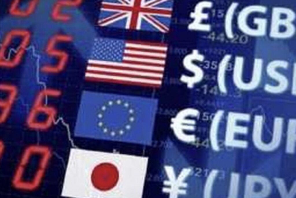 Këmbimi valutor 22 nëntor/ Me sa blihen e shiten dollari dhe euro, çfarë ndodh me monedhat e tjera