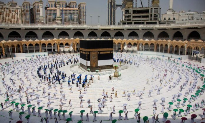 Arabia Saudite ka prezantuar ndryshime të reja në rregulloret e vizave të Umrës