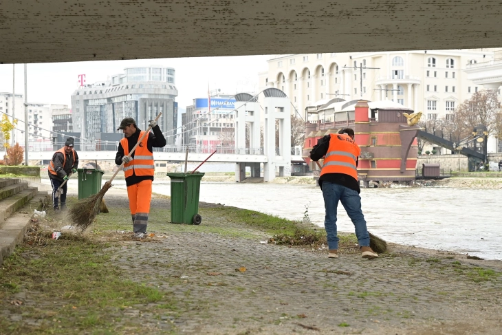 Po pastrohet hapësira rreth lumit Vardar