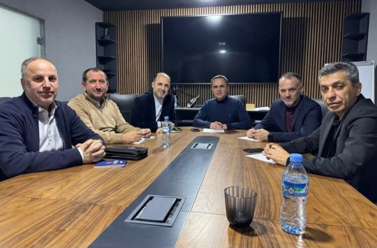 VLEN: AKI ende në heshtje zgjedhore!