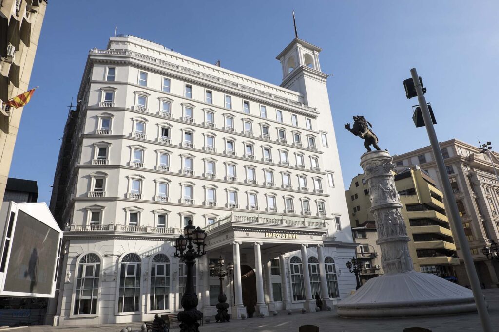 VMRO-DPMNE dënon sulmin e mbrëmshëm në “Infomax”, incidente të tilla janë të papranueshme