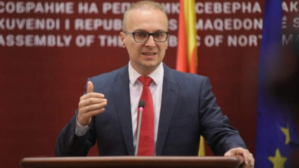 Milloshoski: Nuk do të ndërtohen kampe refugjatësh në Maqedoni