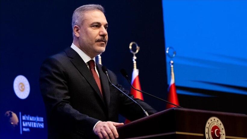 Fidan  Turqia po bën presion për fazën e dytë të marrëveshjes për Gazën  gati të marrë pjesë në forcën e stabilizimit