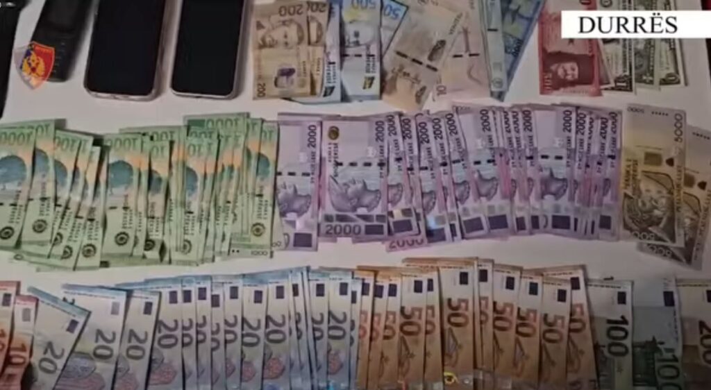 Arrestohen 2 shtetase nga Kolumbia, morën një apartament me qira në Kavajë dhe e shfrytëzonin për pr*stitucion! E pëson edhe klienti 22-vjeçar