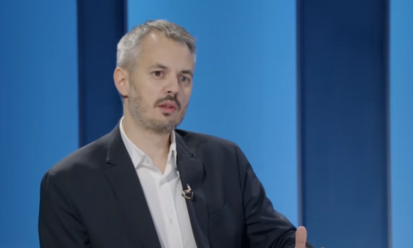 Maliqi: Autostrada “Ibrahim Rugova” ka nevojë për taksë, mirëmbajtje e menaxhim, degradimi i saj është i dukshëm