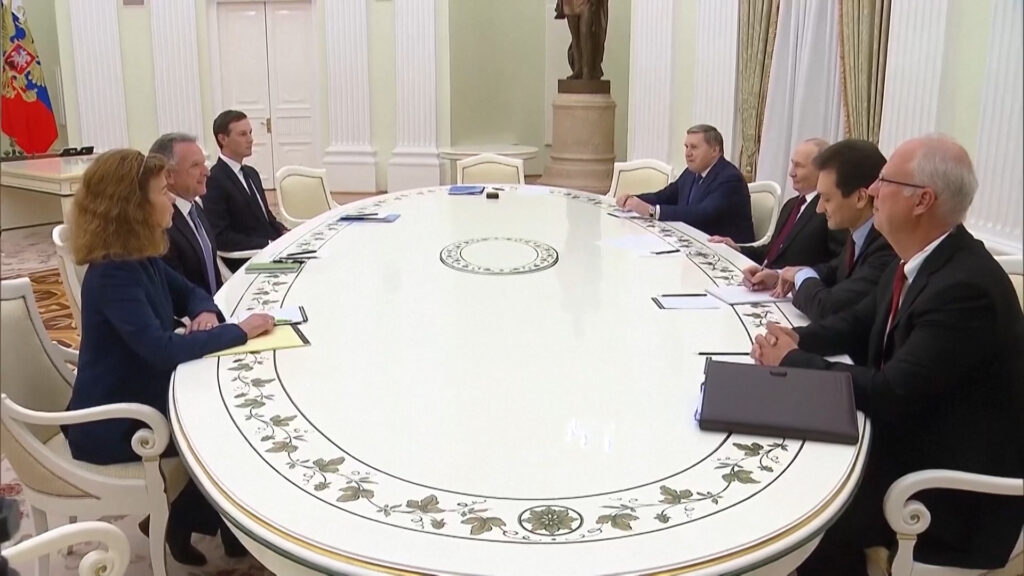 Amerikanët dhe ukrainasit, bisedime “konstruktive” në Florida