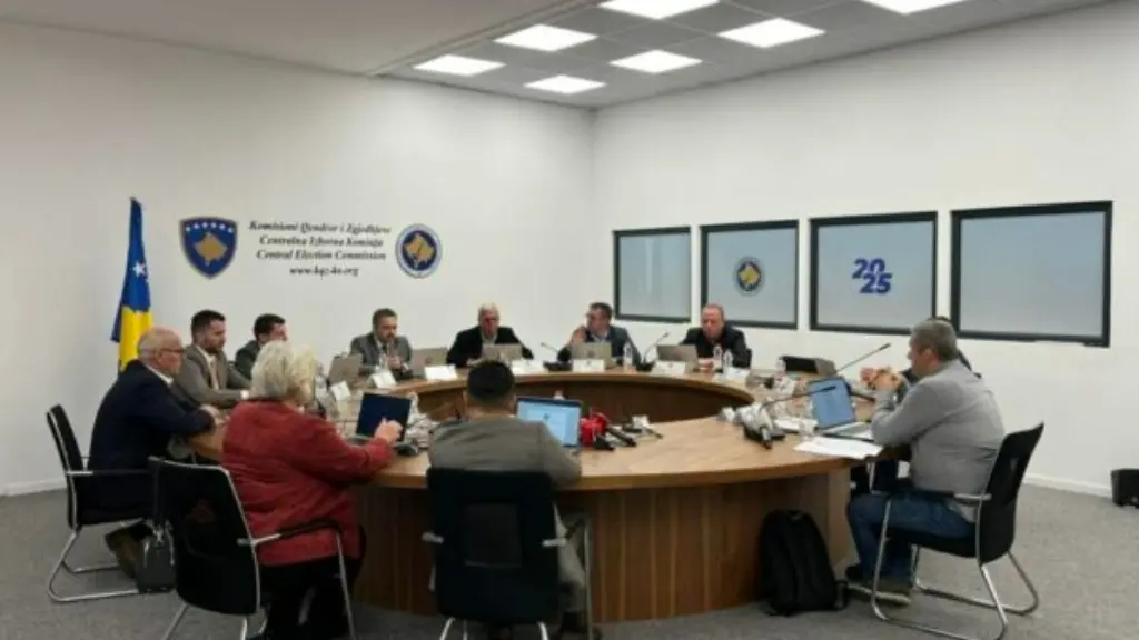 KQZ-ja refuzon kërkesat e LVV-së për shtyrjen e afatit të regjistrimit të votuesve jashtë vendit