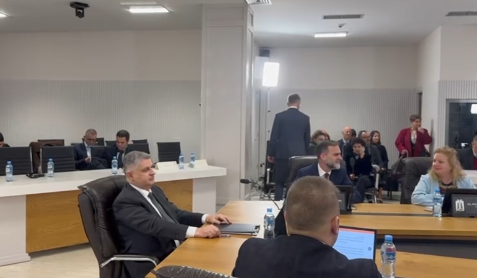 Nis procesi për zgjedhjen e kreut të ri të SPAK, procesi ndiqet nga Nancy VanHorn, ambasadori i BE dhe përfaqësuesi i ambasadës britanike