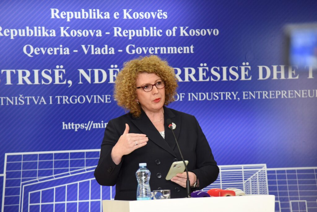 Rezervat shtetërore: Rozeta Hajdari dhe tre të tjerë në bankën e të akuzuarve