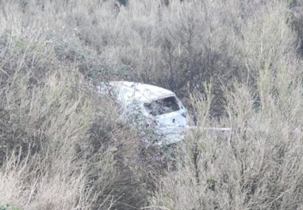 FOTO/ Djegia e makinës bashkë me shoferin në ‘Qafën e Llogarasë’, dyshohet vrasje e qëllimshme!
