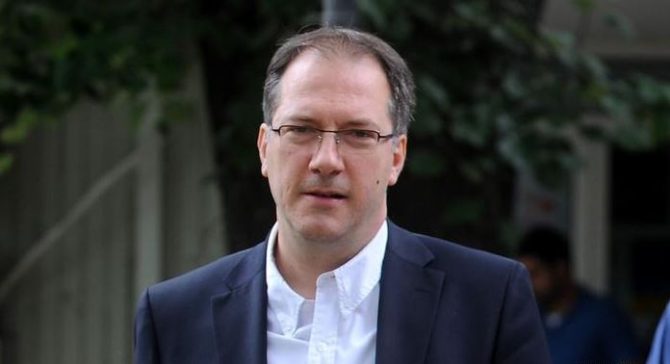 Zhernovski: Emigrantët do të kenë të drejtë të lëvizin lirisht në të gjithë vendin