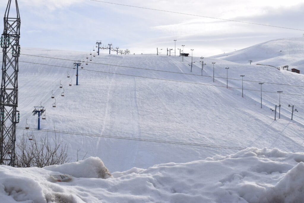 Në Kodrën e Diellit janë matur temperatura më të ulëta dhe ka rënë më shumë shi