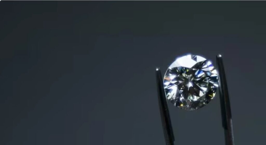 Japonia dhe SHBA-të synojnë prodhimin e ‘diamanteve sintetike’ brenda një plani investimi prej 550 miliardë dollarësh