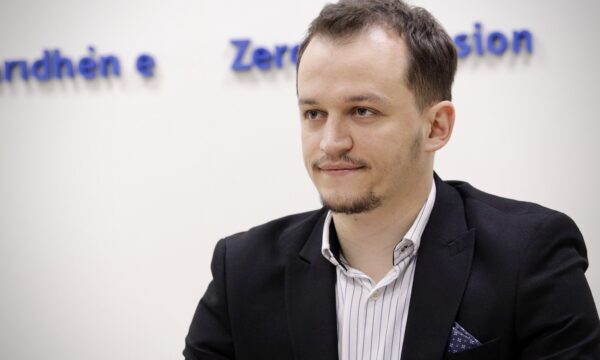 Cakolli: Pati manipulim industrial të votave në disa vendvotime