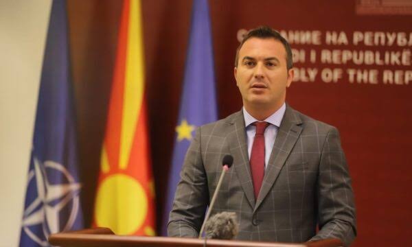 Arbër Ademi  Liria e medias nuk mund të kufizohet me presione  mbështetje gazetares Liridona Vejseli kundër dënimit penal