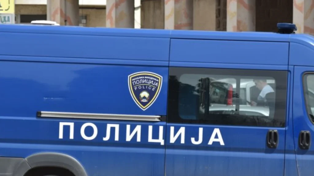 Vajza 10 vjeçare nga Shkupi, lëndohet rëndë nga një plumb qorr