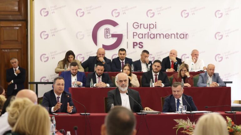 Pezullimi i ministrave, Edi Rama dorëzon sot nismën ligjore! Mblidhet grupi parlamentar i PS-së, ja ndryshimet që priten