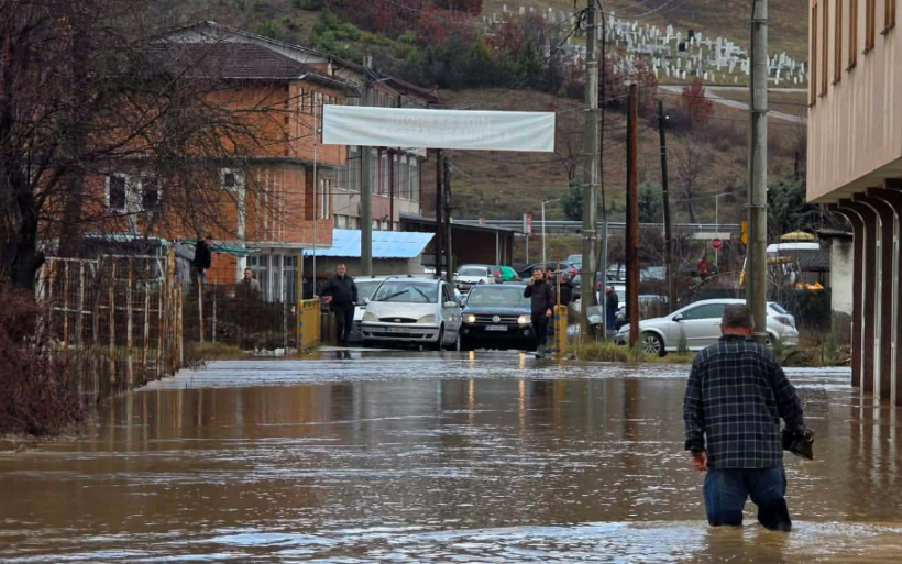 Komuna e Sarajit: Nga sot deri më 23 shkurt, banorët mund të paraqesin dëmet nga vërshimet