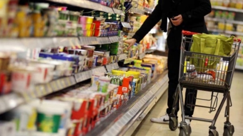 (VIDEO) Shporta minimale arriti në 67 mijë e 382 denarë