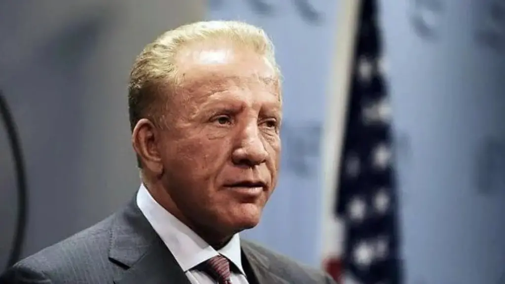 Pabesia që tronditi Behgjet Pacollin: Një histori tradhtie dhe pasojat e saj