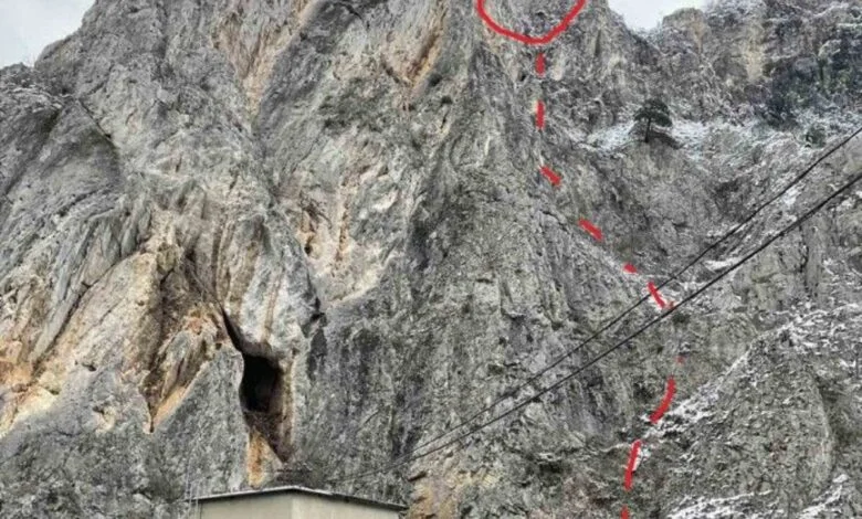 Mbyllet shtegu i Matkës për shkak të rrezikut nga rrëshqitja e shkëmbinjve