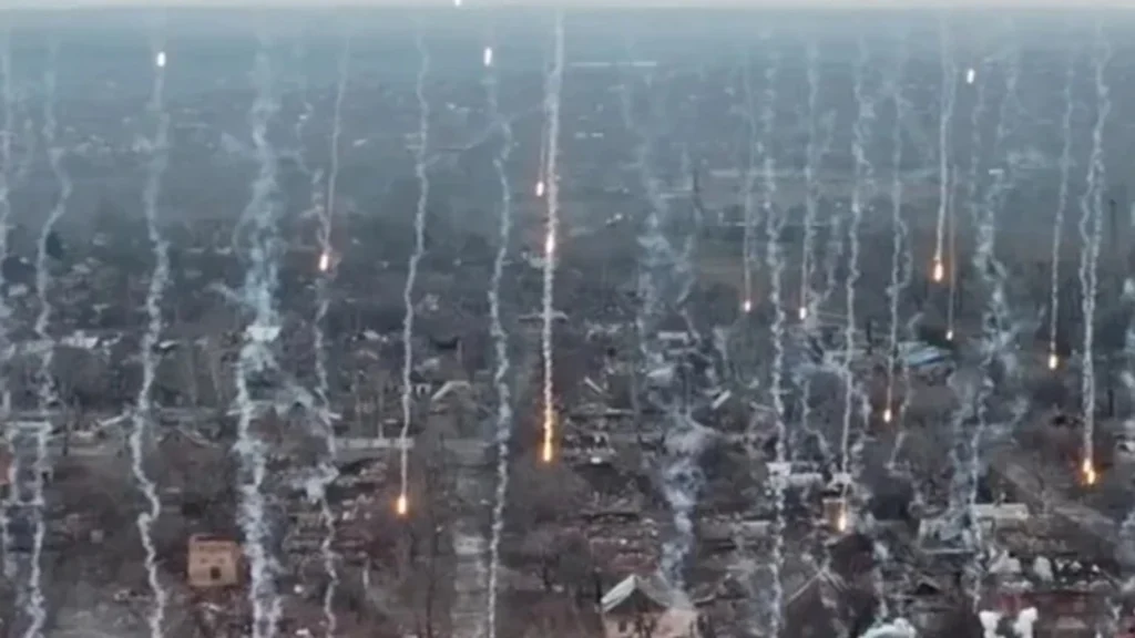 Rusia sulmon Ukrainën me fosfor dhe bomba të rënda