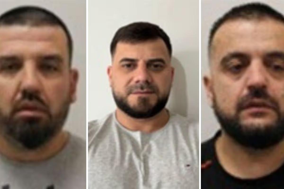 EMRAT  Merrnin nga 11 mijë paund për të futur emigrantë me kamionë në Angli  dënohen me 15 vite burg tre shqiptarët