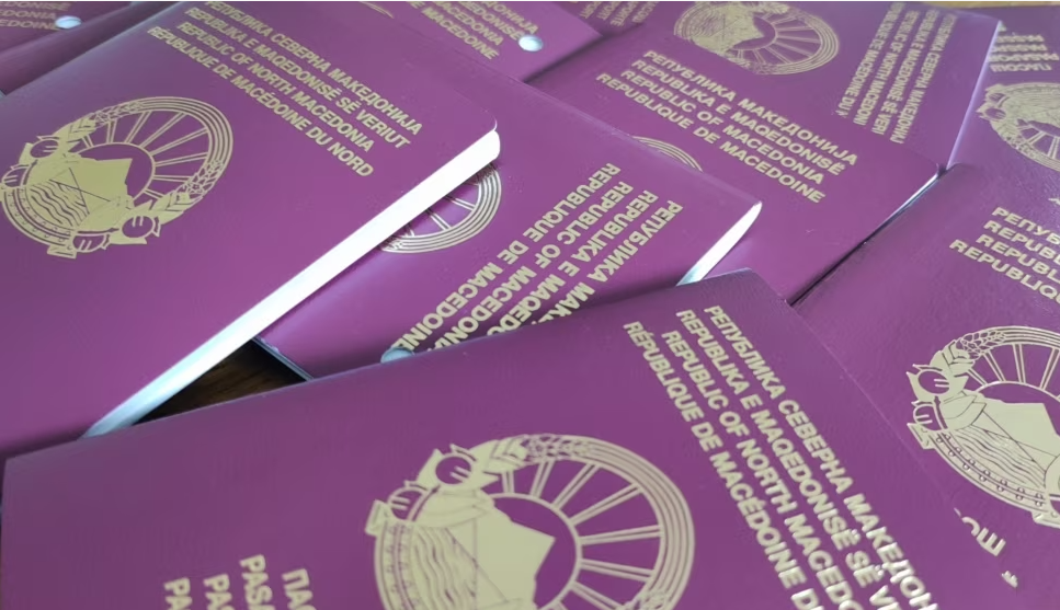 Maqedonia e Veriut midis 11 vendeve në botë ku mund “të blihet pasaportë”