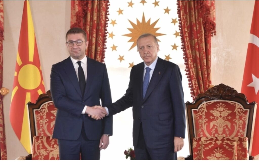 Erdogan pritet të vizitojë Shkupin këtë pranverë, paralajmëron Mickoski