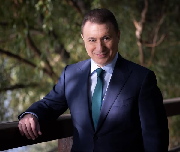 Nikolla Gruevski uron Bajramin: Gëzuar Festën e Bajramit të gjithë miqve të mi dhe të gjithë besimtarëve të besimit islam