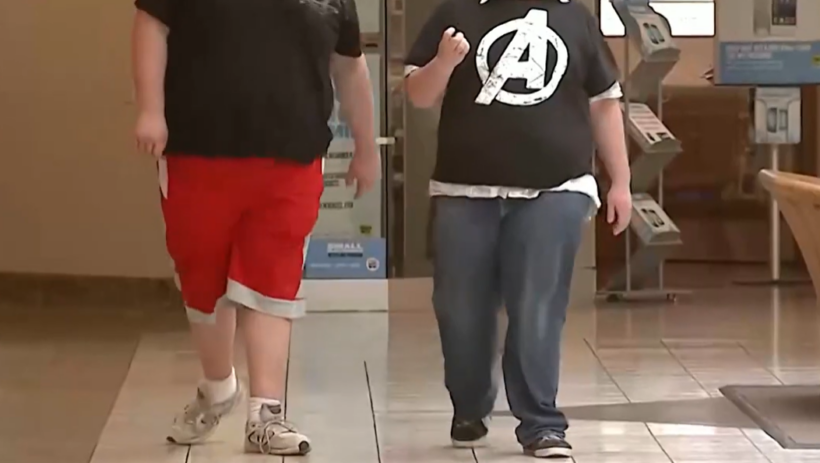 (VIDEO) “Taksë mbi sheqerin” për të luftuar obezitetin, 65% e qytetarëve janë mbipeshë