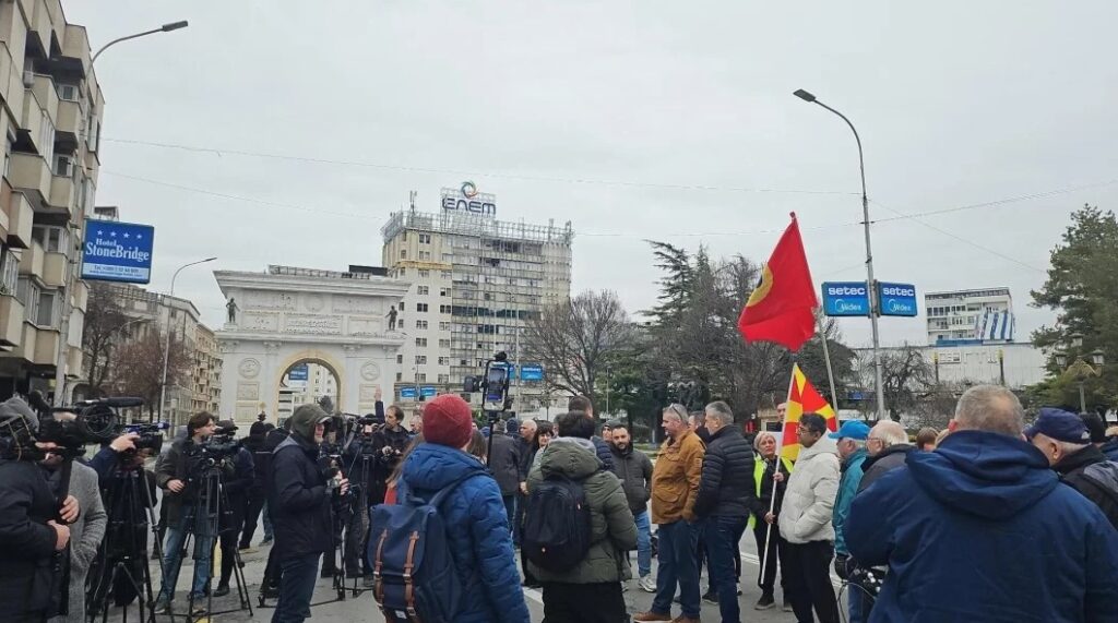 Nga punëdhënësit dhe humbësit më të mëdhenj deri te ndërmarrjet publike pa punonjës, por me drejtorë